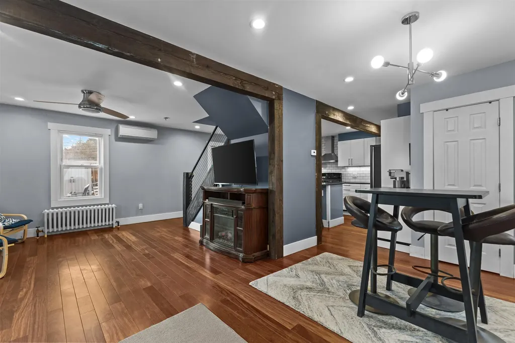 13 Lafountain Street Winooski VT 05404