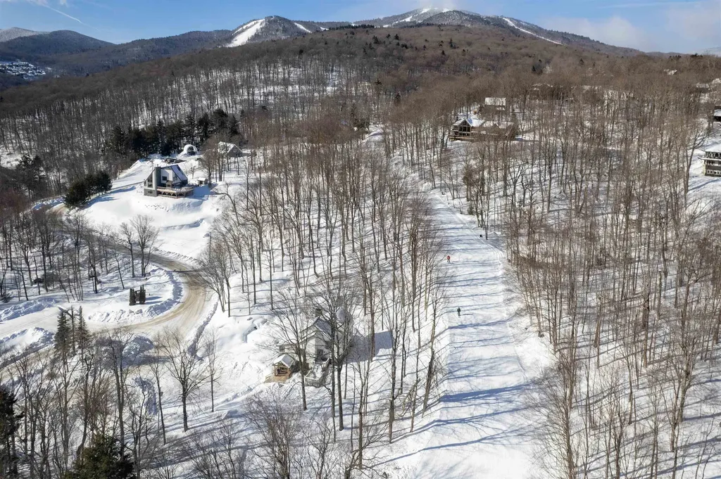 300 Trailside Drive Killington VT 05751