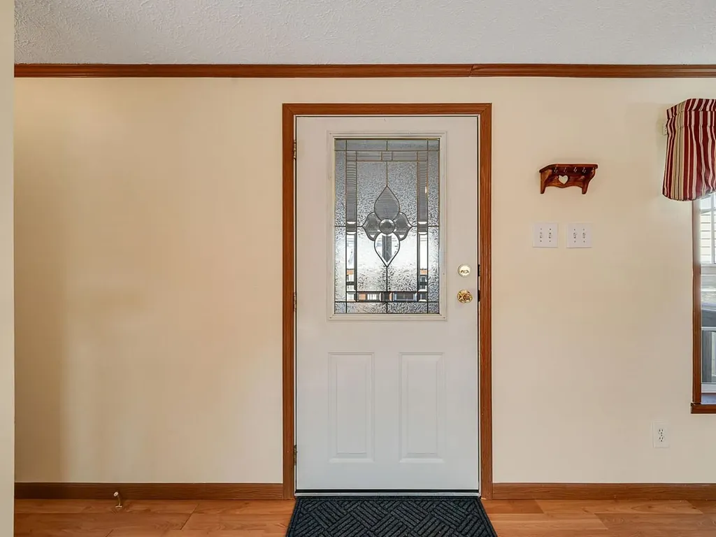 40 High Manor Park Waltham VT 05491