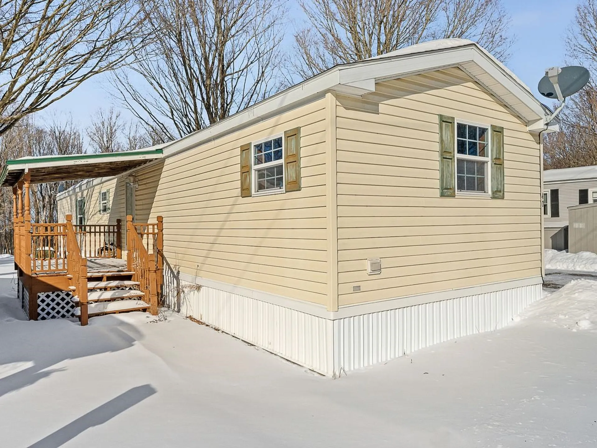 40 High Manor Park Waltham VT 05491