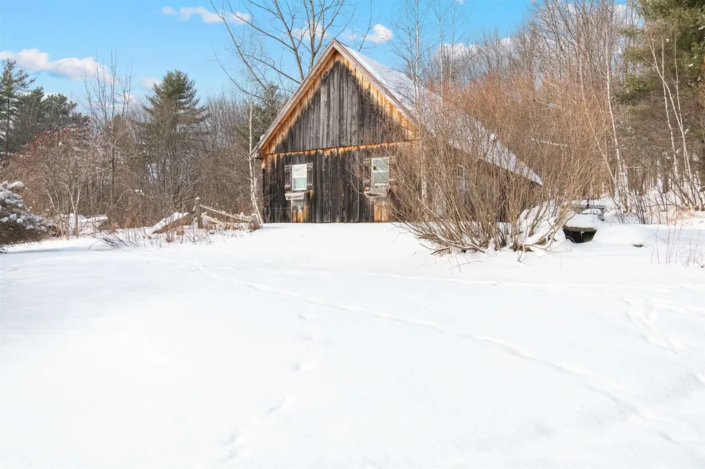 49 Nashville Road Jericho VT 05465