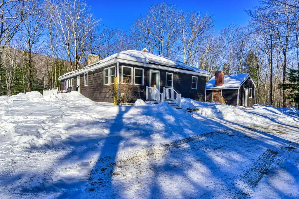 573 Mountain Road Newbury NH 03255