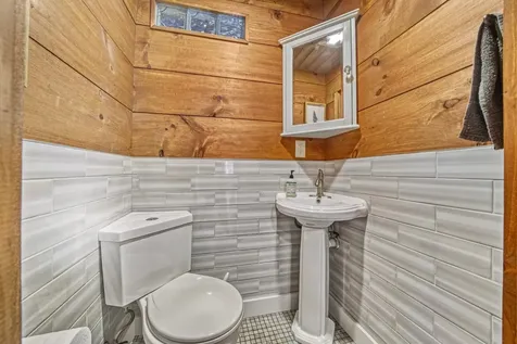 573 Mountain Road Newbury NH 03255