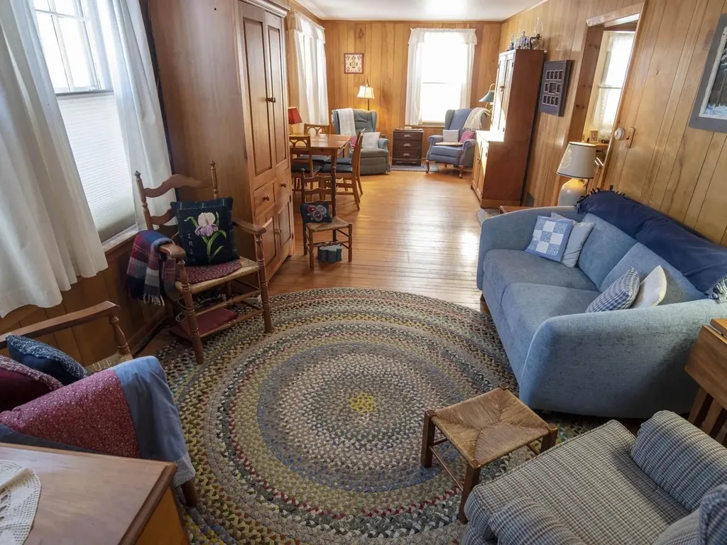 19 Roberts Street Montpelier VT 05602