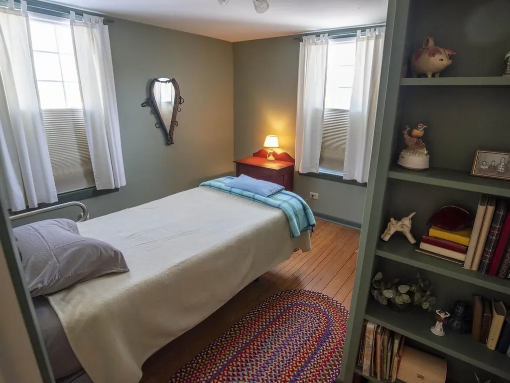 19 Roberts Street Montpelier VT 05602