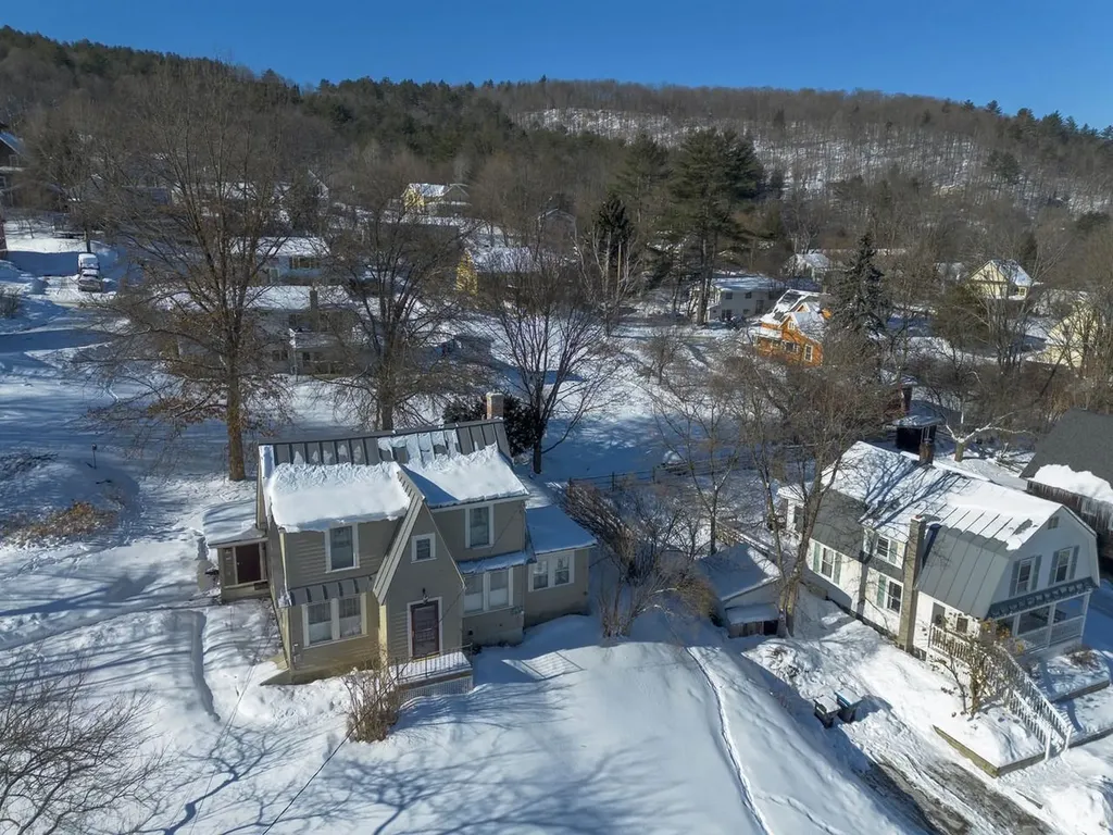 19 Roberts Street Montpelier VT 05602