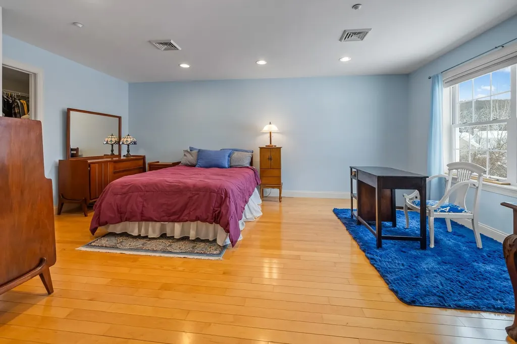 25 Rio Vista Lane Lebanon NH 03766