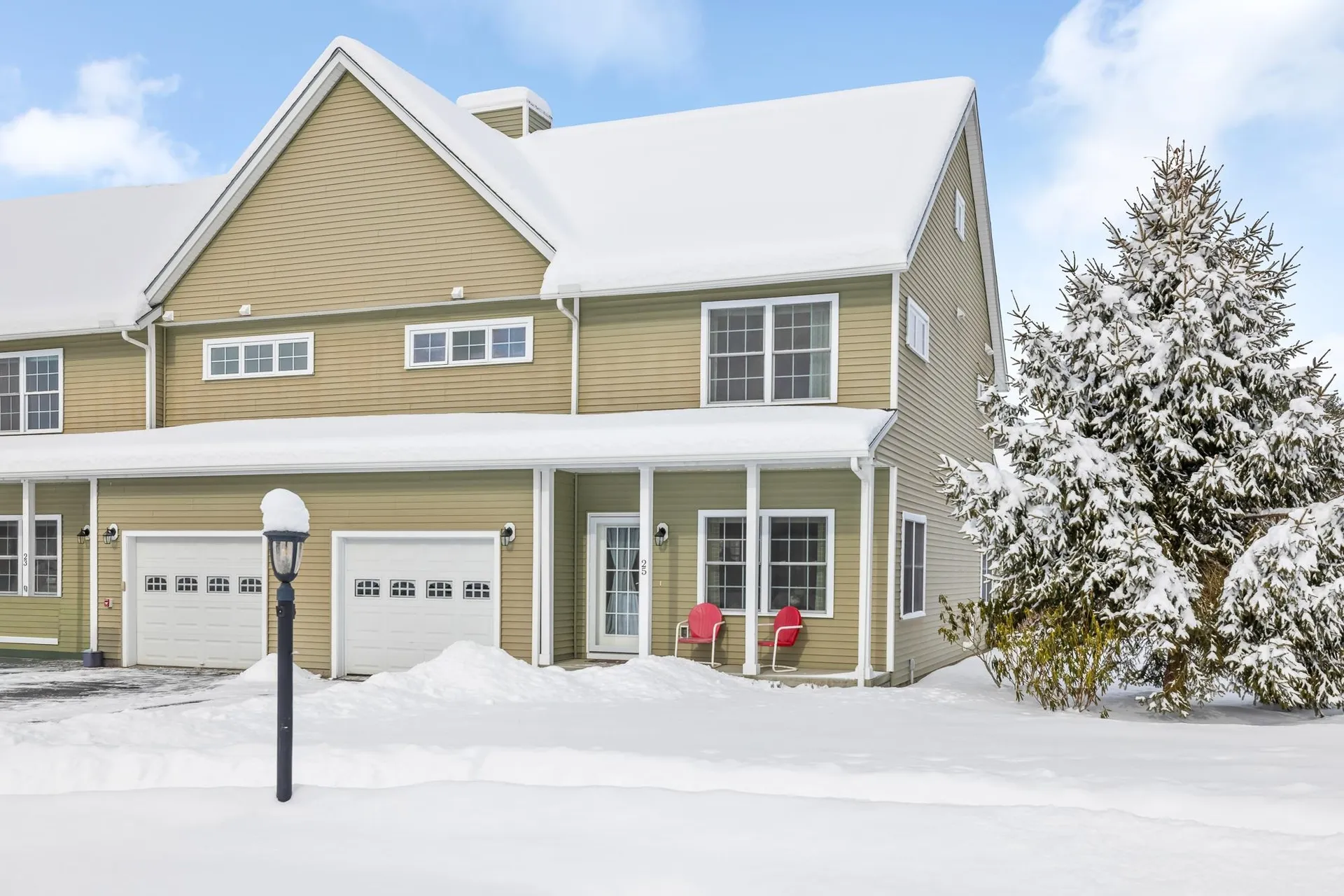 25 Rio Vista Lane Lebanon NH 03766