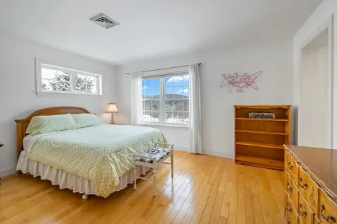 25 Rio Vista Lane Lebanon NH 03766