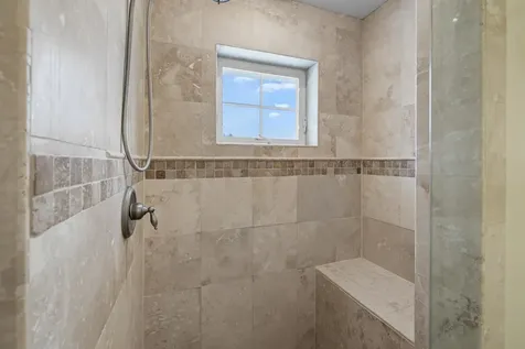 25 Rio Vista Lane Lebanon NH 03766