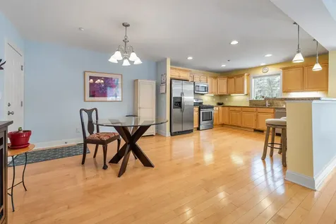 25 Rio Vista Lane Lebanon NH 03766