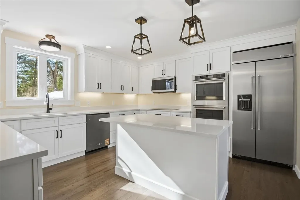 6 Janvrin Drive Seabrook NH 03874