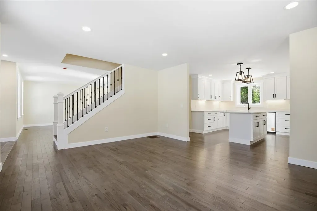 6 Janvrin Drive Seabrook NH 03874