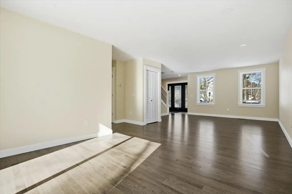 6 Janvrin Drive Seabrook NH 03874