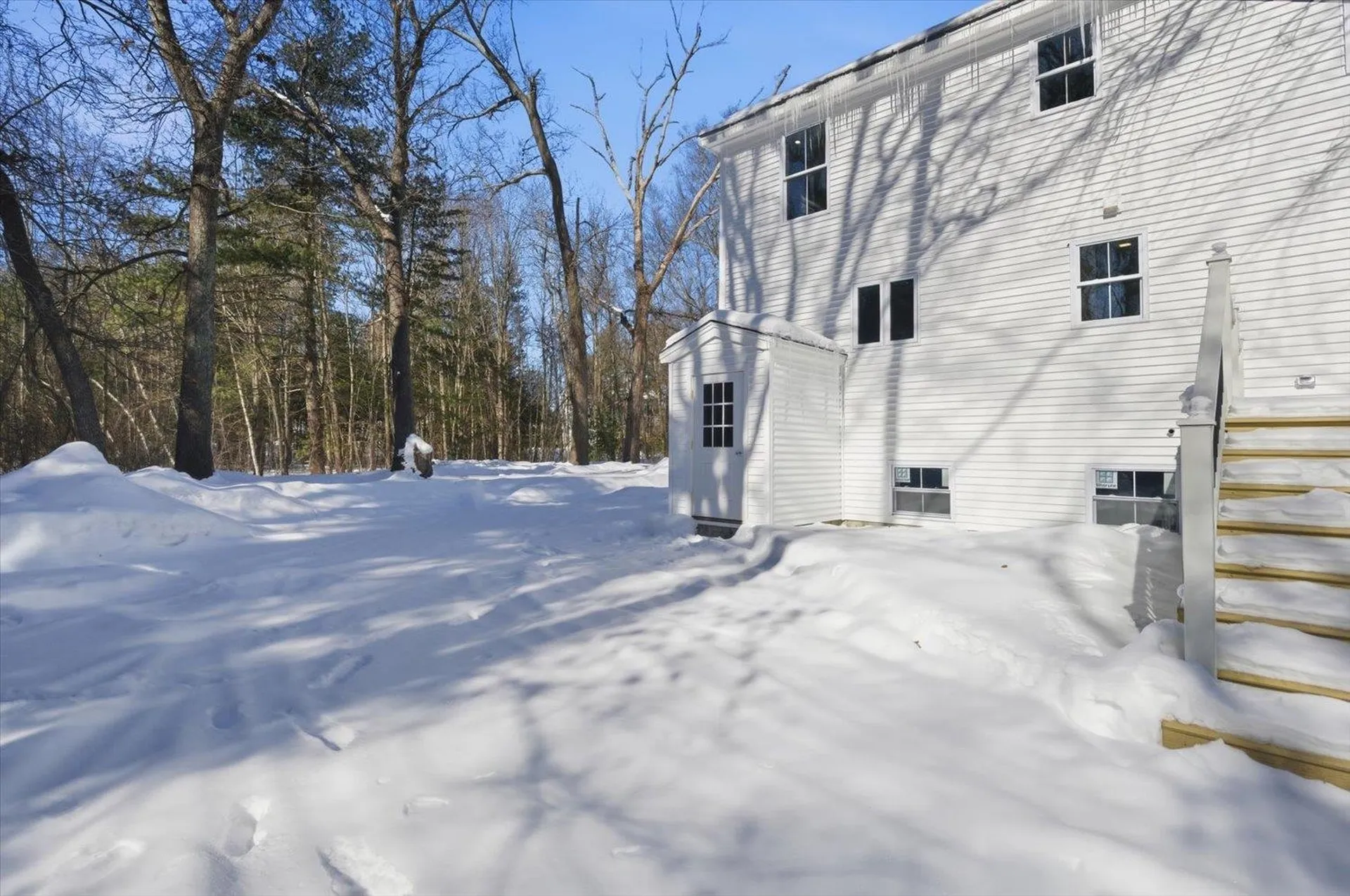 6 Janvrin Drive Seabrook NH 03874