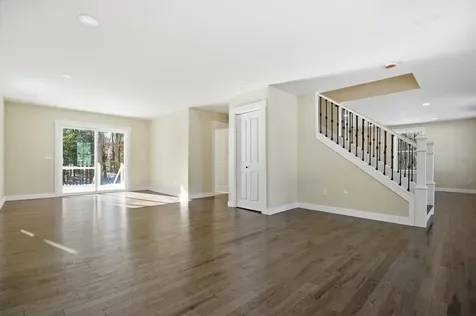 6 Janvrin Drive Seabrook NH 03874