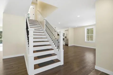 6 Janvrin Drive Seabrook NH 03874