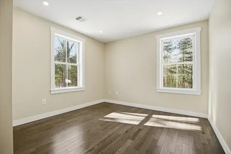 6 Janvrin Drive Seabrook NH 03874