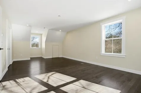 6 Janvrin Drive Seabrook NH 03874