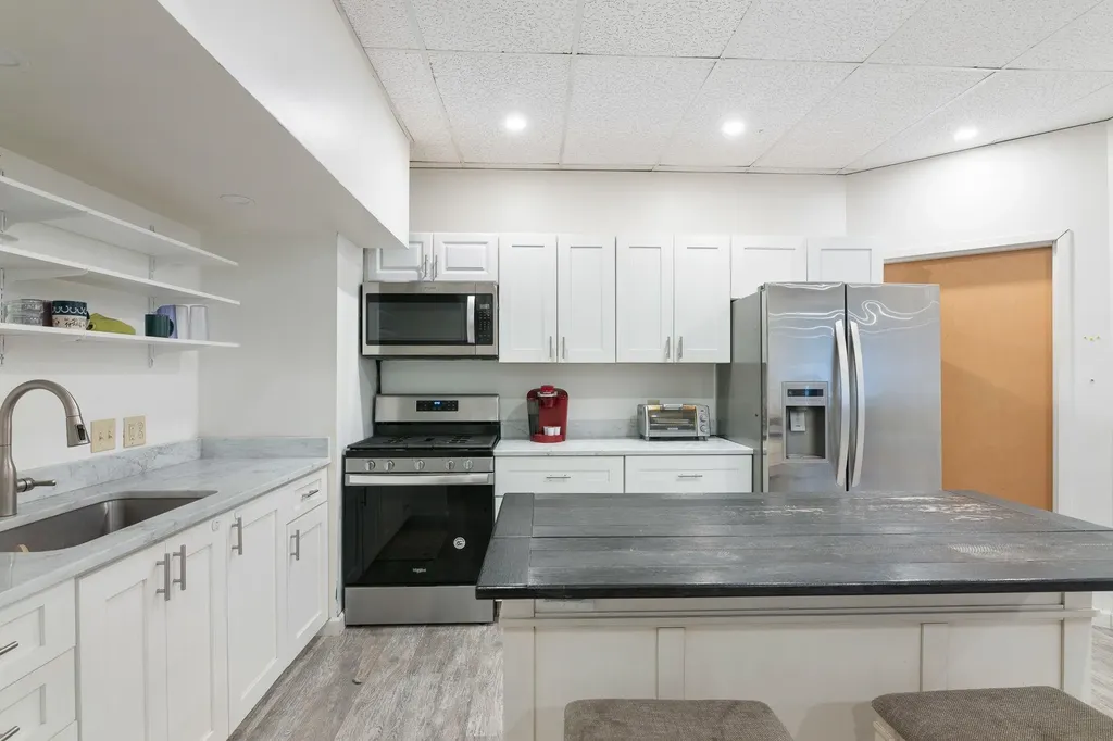 72 Landmark Hill Drive Brattleboro VT 05301