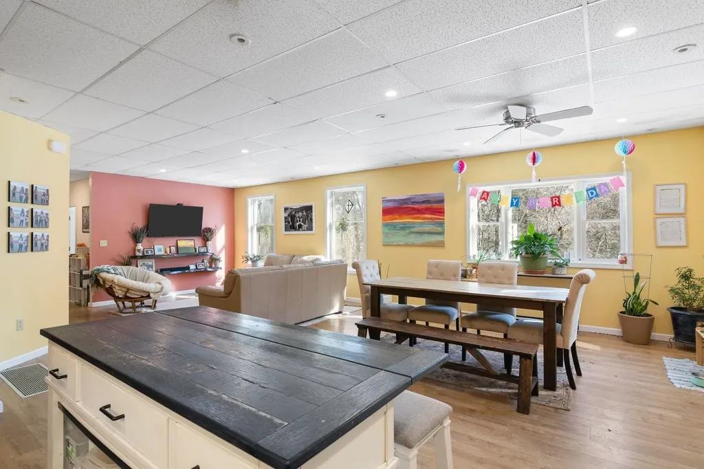 72 Landmark Hill Drive Brattleboro VT 05301