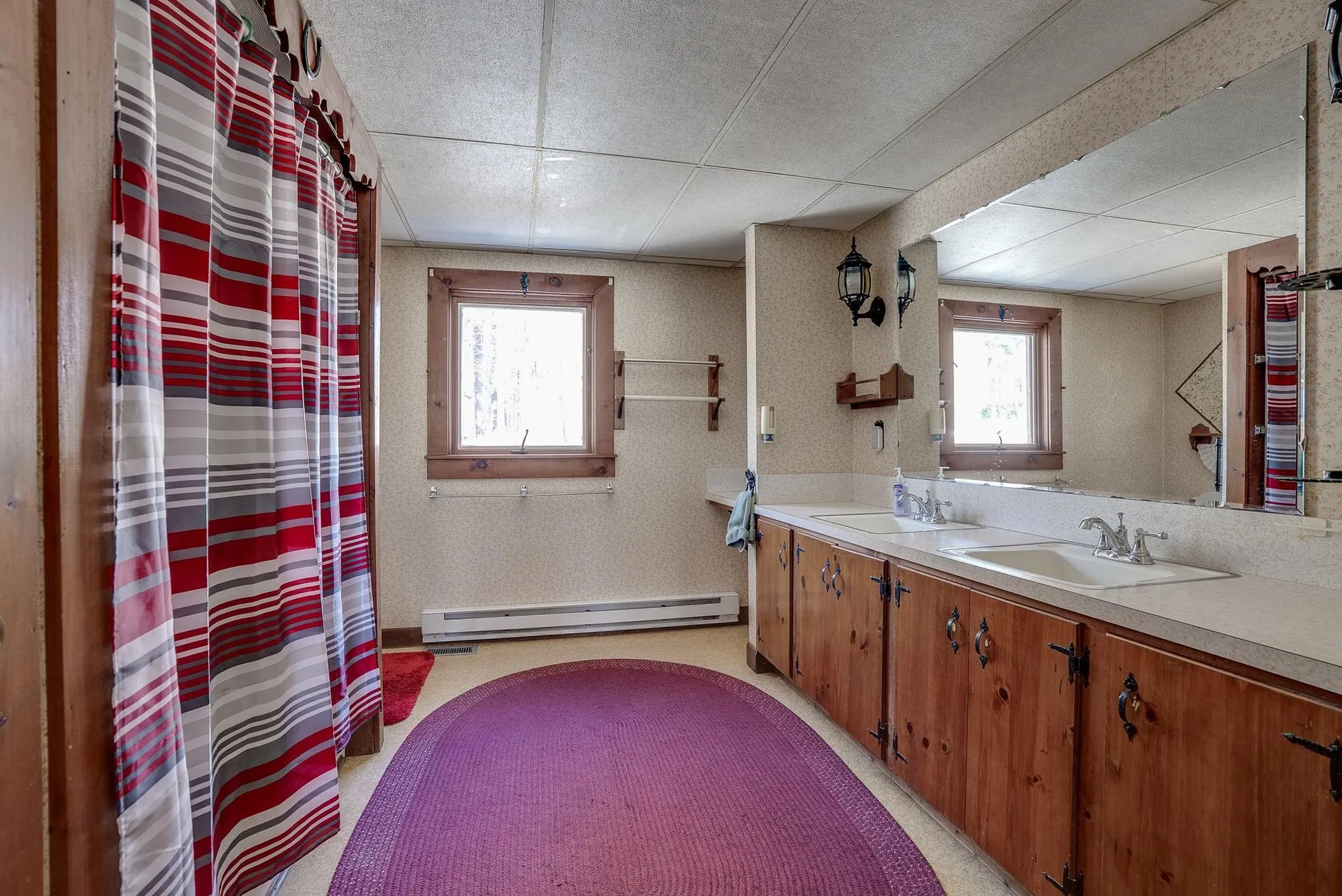 81 North Main Street Troy NH 03465