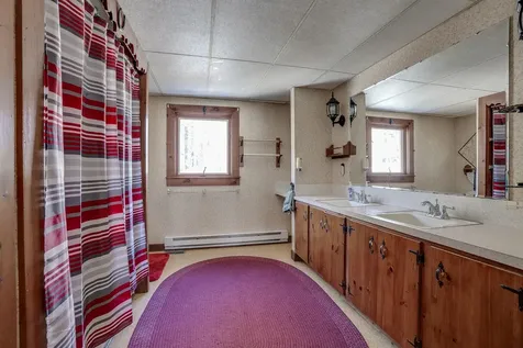 81 North Main Street Troy NH 03465