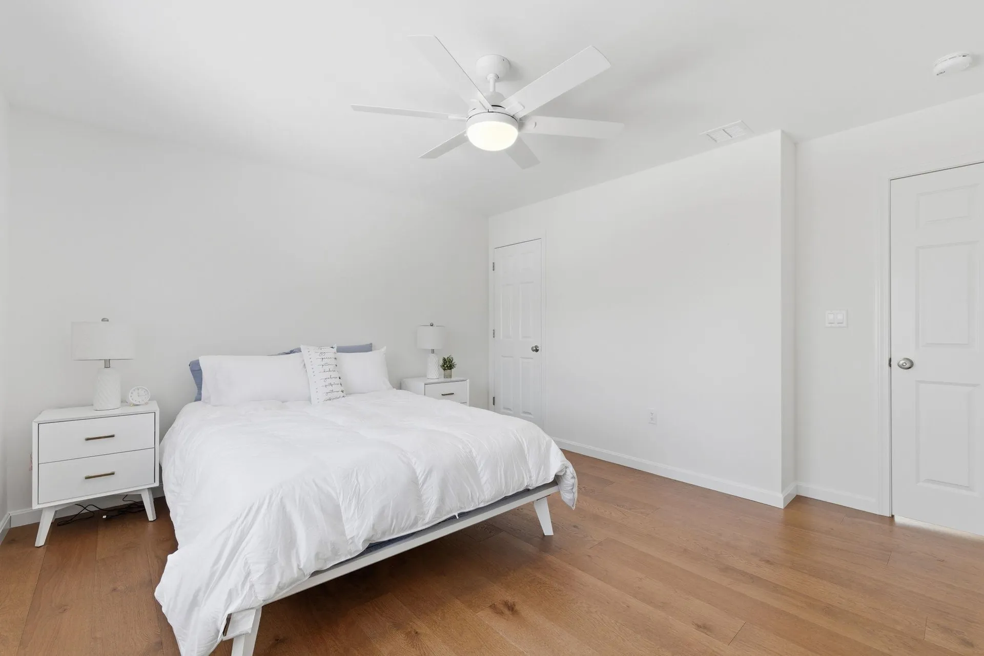 25 Forestedge Way Manchester NH 03102