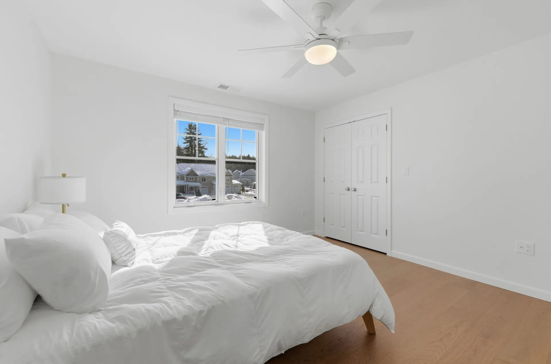 25 Forestedge Way Manchester NH 03102