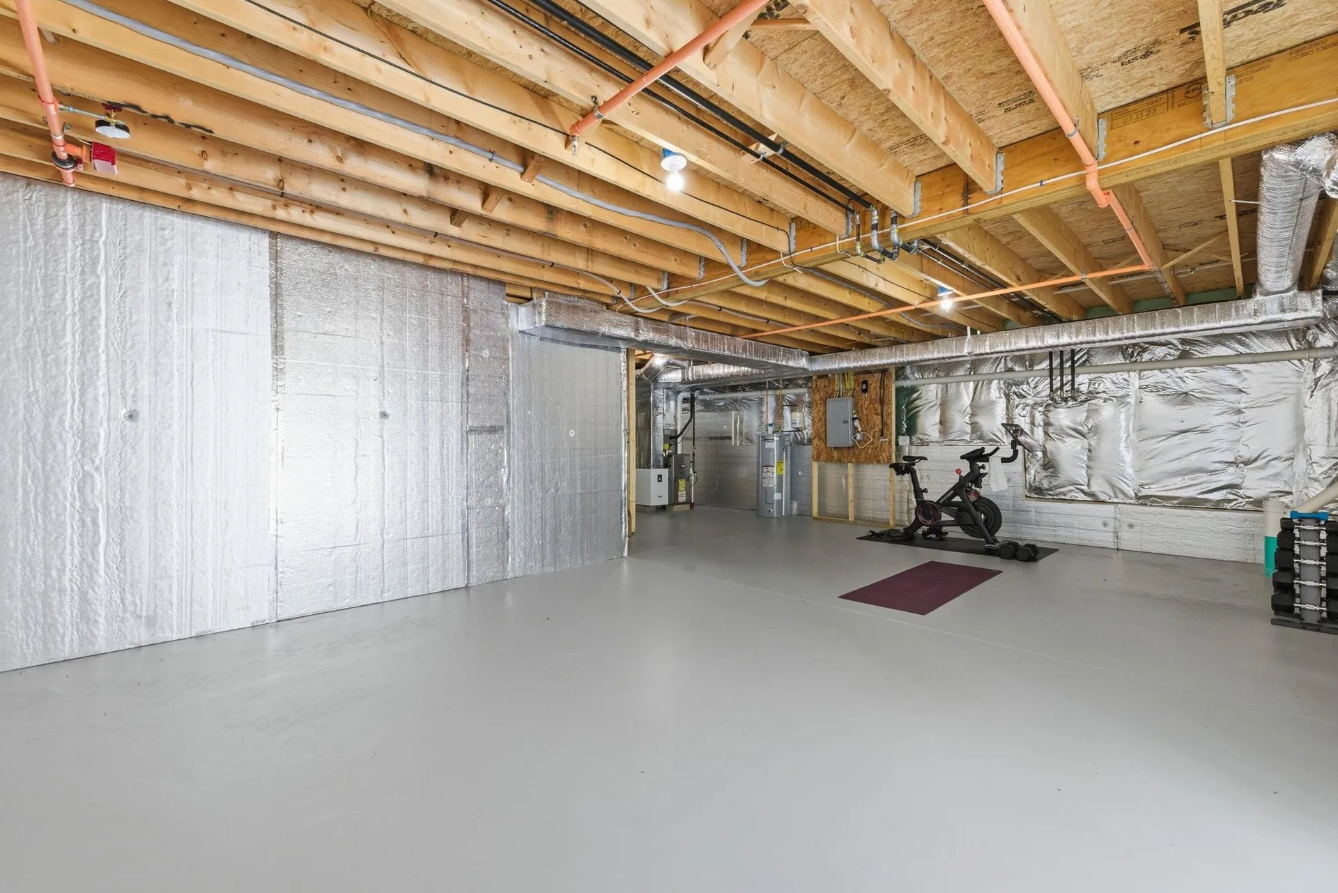 25 Forestedge Way Manchester NH 03102