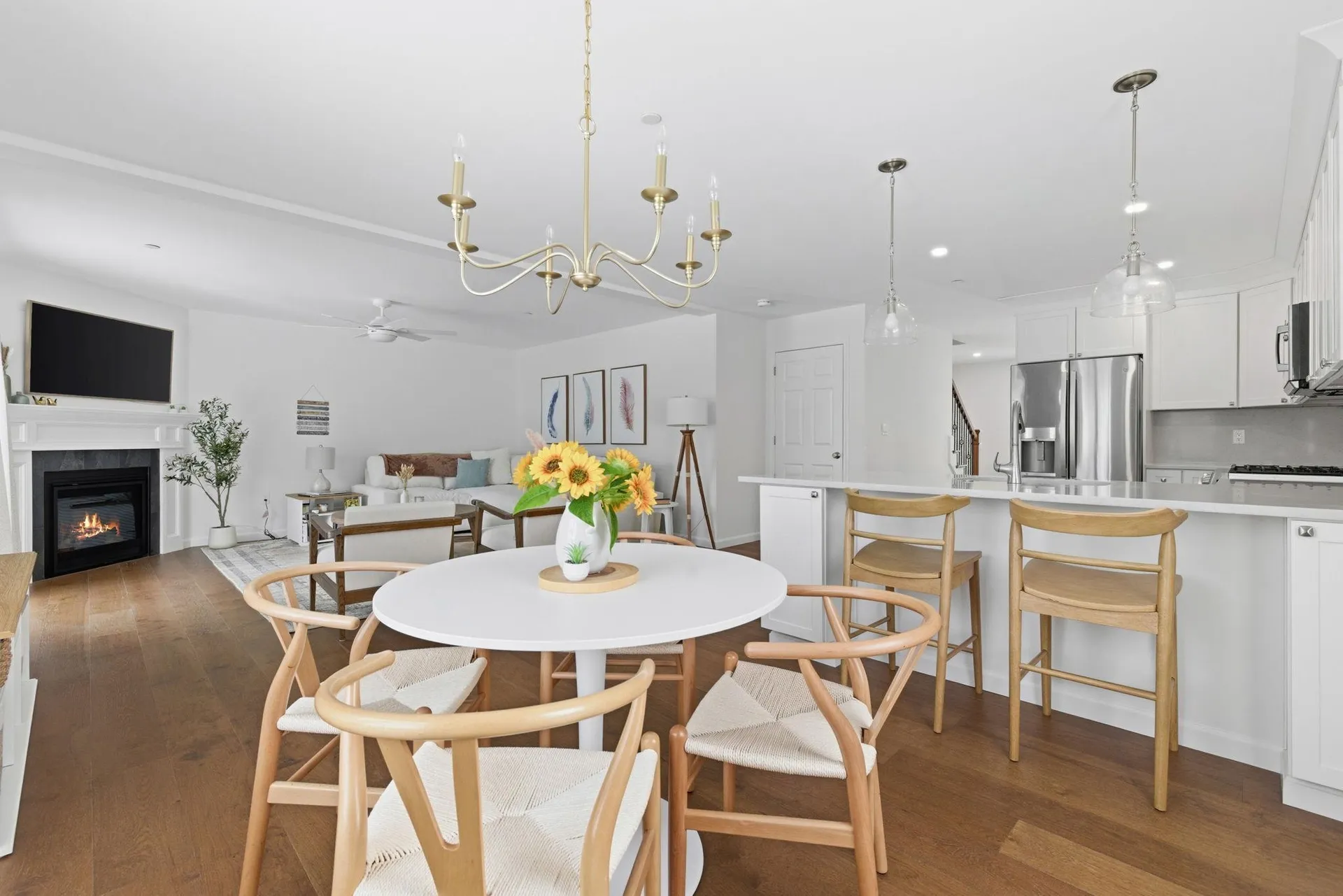 25 Forestedge Way Manchester NH 03102