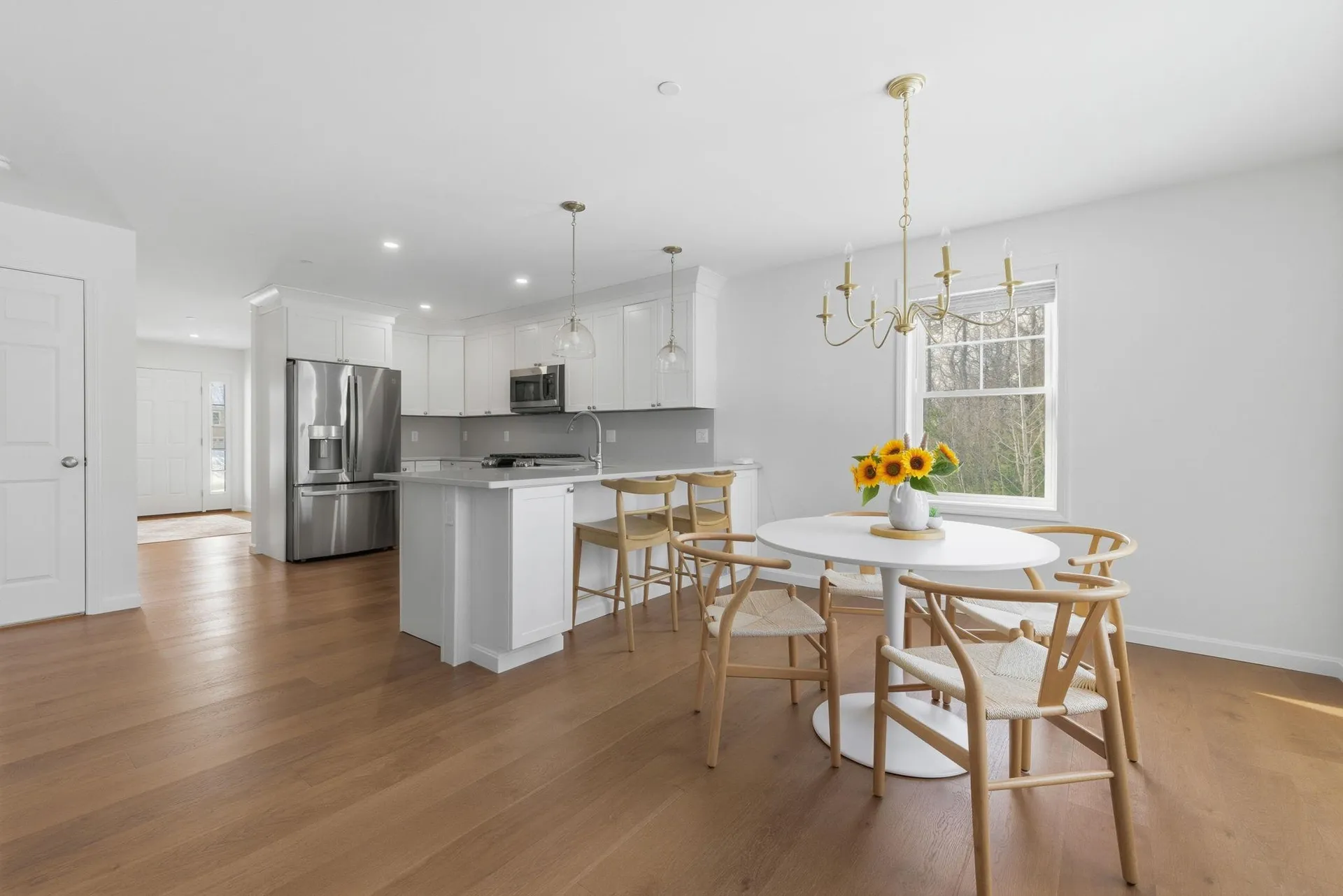 25 Forestedge Way Manchester NH 03102