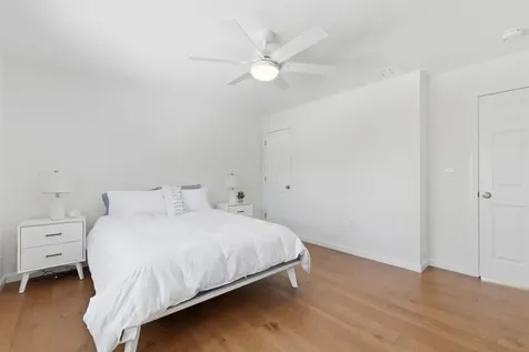 25 Forestedge Way Manchester NH 03102