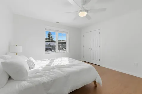 25 Forestedge Way Manchester NH 03102