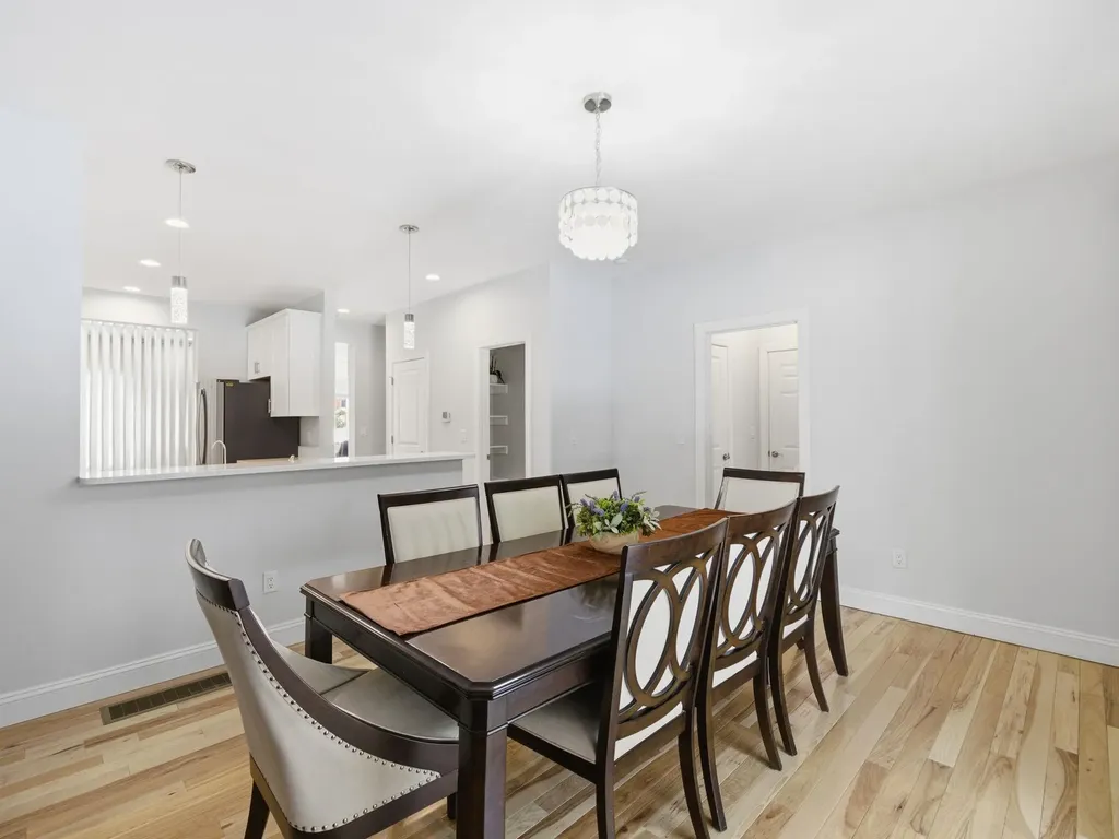 6 Wilshire Lane Pelham NH 03076