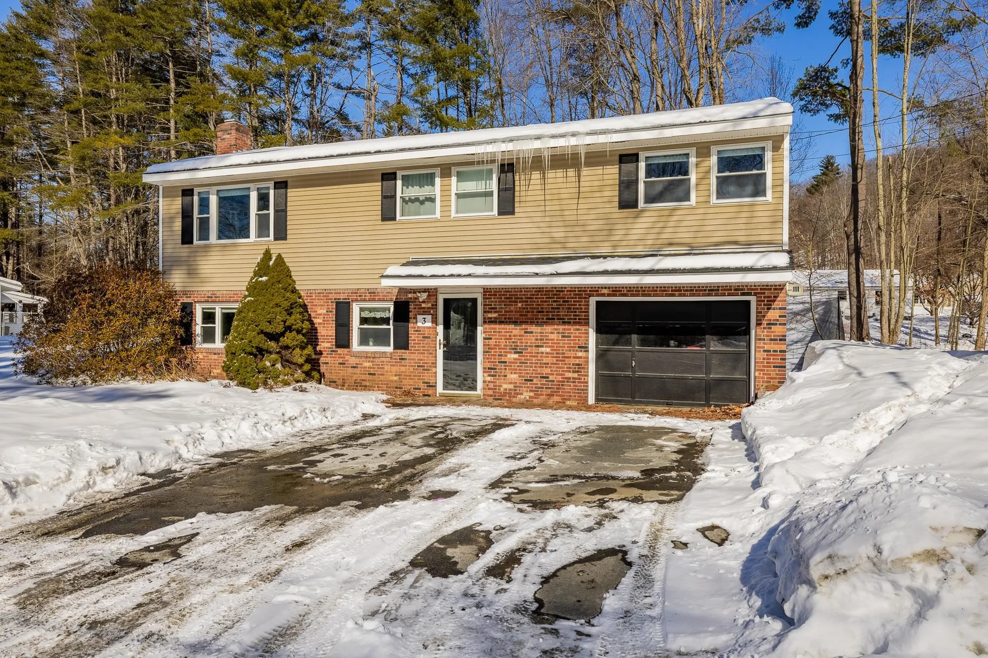 3 Tenley Drive Lebanon NH 03784