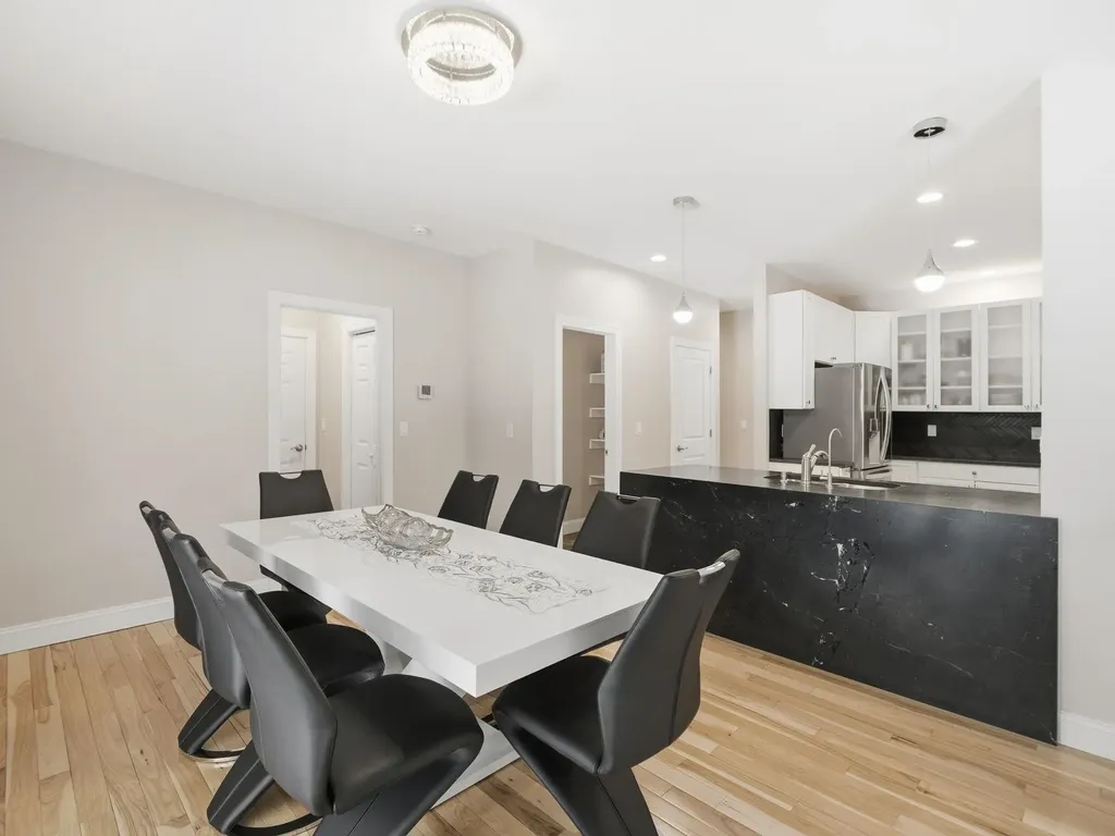 4 Wilshire Lane Pelham NH 03076