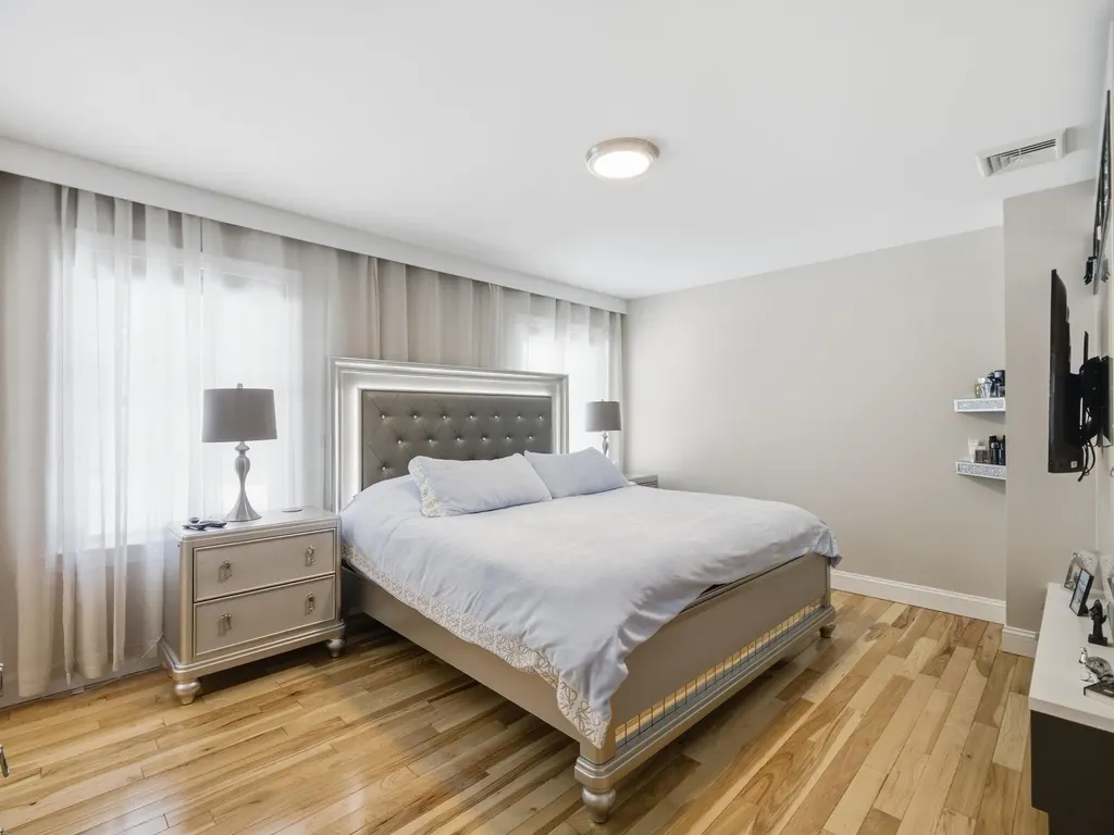 4 Wilshire Lane Pelham NH 03076