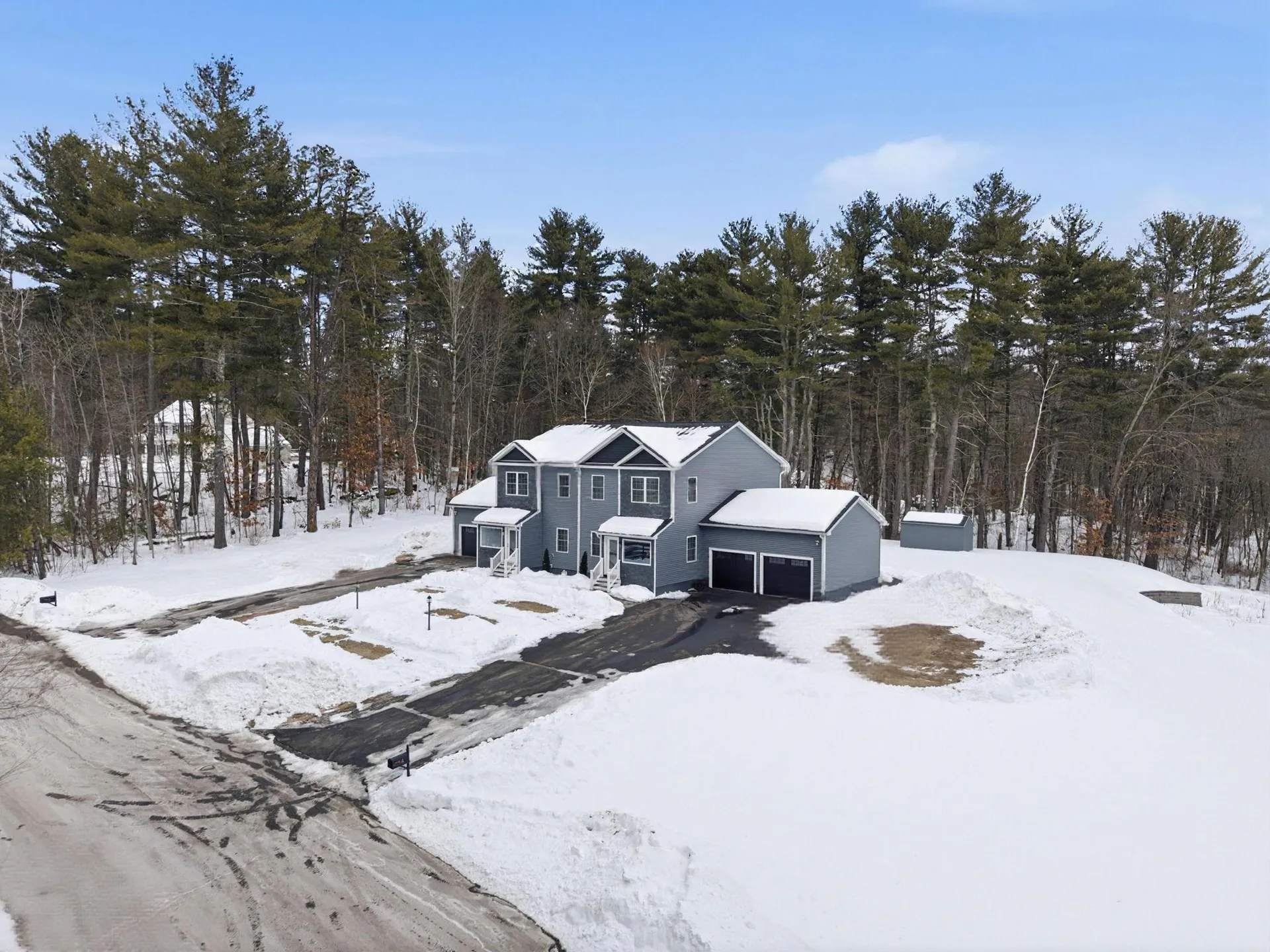 4 Wilshire Lane Pelham NH 03076