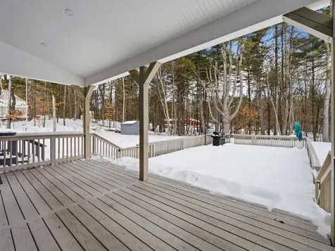 4 Wilshire Lane Pelham NH 03076