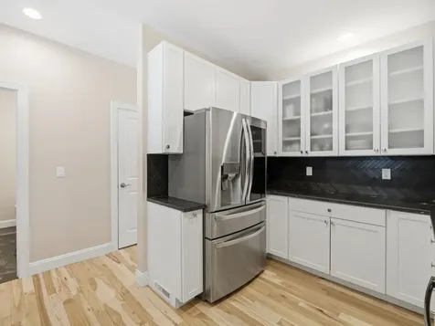 4 Wilshire Lane Pelham NH 03076