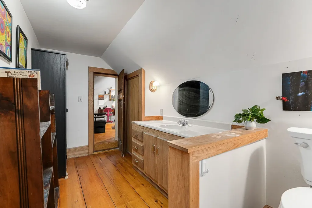 9741 Vt Route 15 Cambridge VT 04564