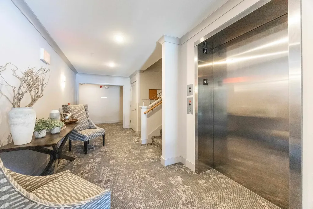 2075 Lafayette Road Portsmouth NH 03801