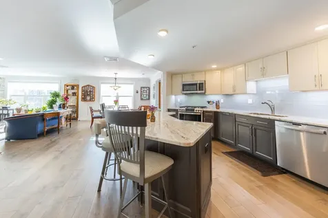 2075 Lafayette Road Portsmouth NH 03801