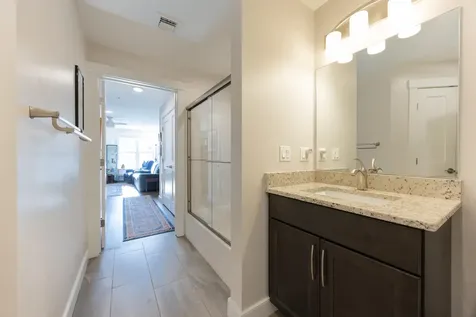 2075 Lafayette Road Portsmouth NH 03801