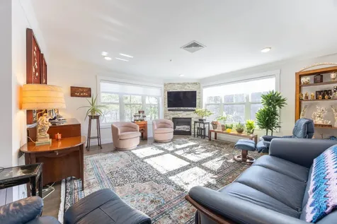 2075 Lafayette Road Portsmouth NH 03801