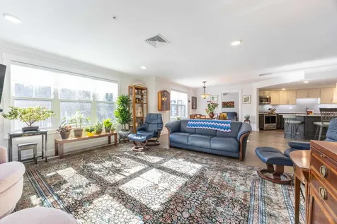 2075 Lafayette Road Portsmouth NH 03801