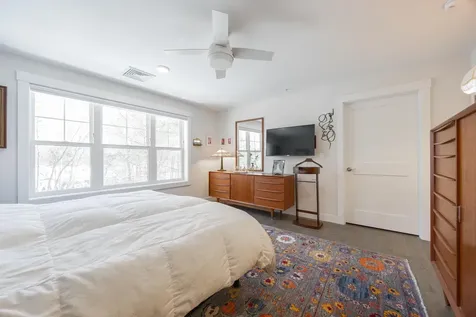 2075 Lafayette Road Portsmouth NH 03801