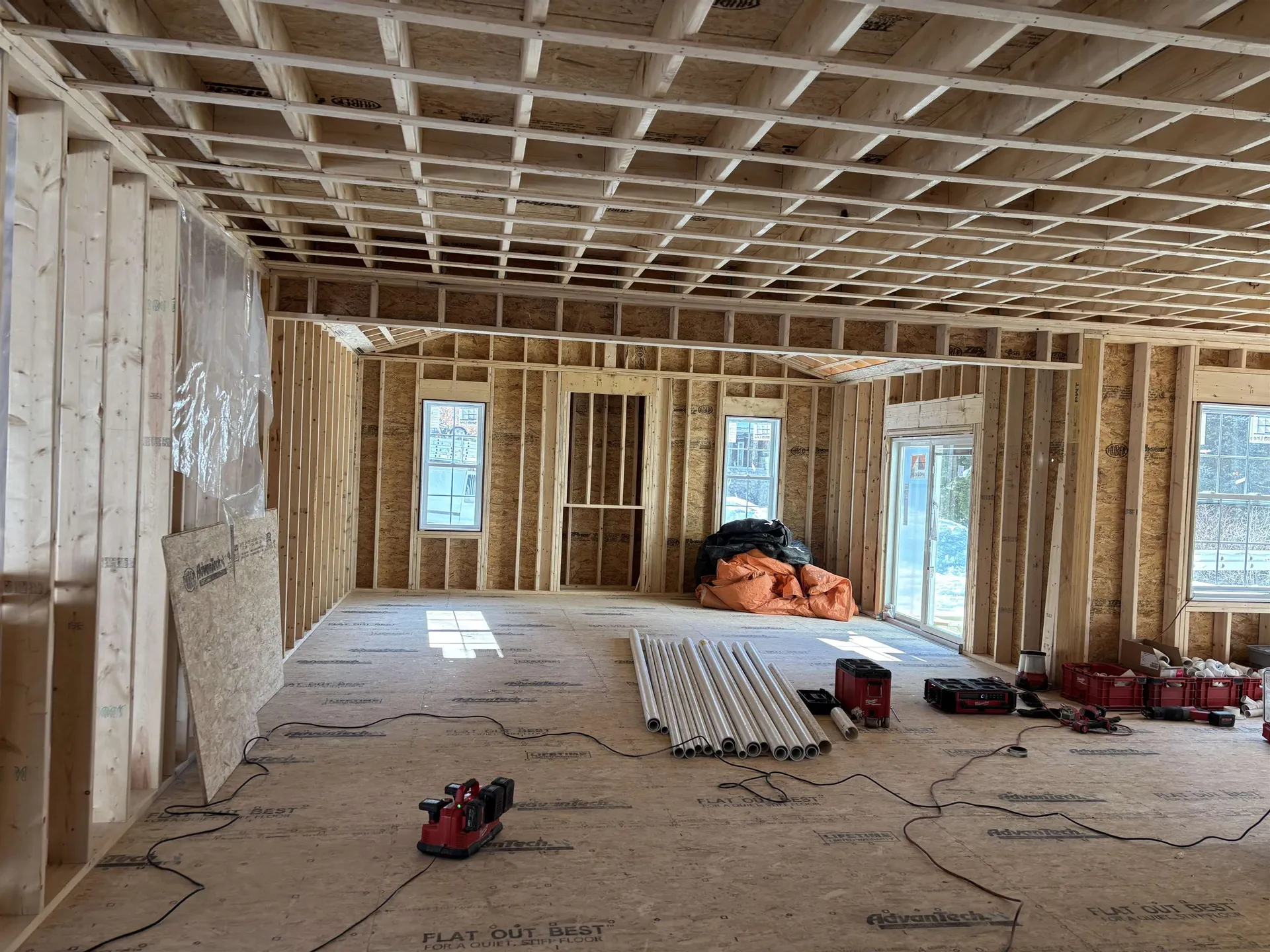 61 Whitford Street Manchester NH 03104