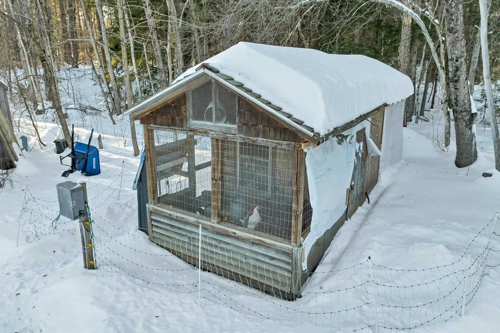 215 Spring Road Peterborough NH 03458